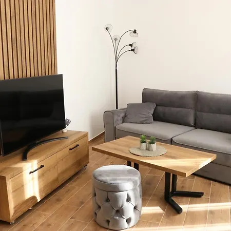 Nivalis Hill 10 דירה